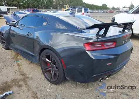 2018 Chevrolet Camaro 1Ss z USA, uszkodzony, nr VIN 1G1FE1R74J0151094